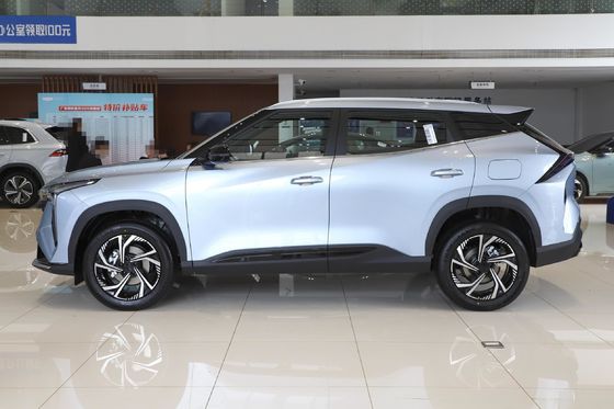 2024年モデル ジーリーボーイ1.5TD DCT SUV 5人座 FWDガスハイブリッド 車 前方4部 後部4部レーダー