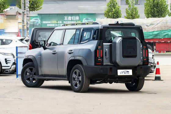 ジェトゥール トラベラー 2024 T-1 2.0T ターボ 4WD オフロード 車 パノラマ式 屋根付き 広い空間