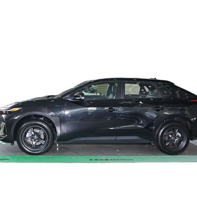 トヨタ BZ4X で 業界 を リード し て ください