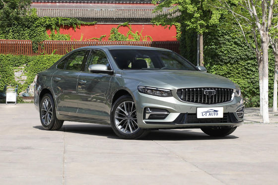2024 ジーリー シングルー 2.0T ターボ 140kw 190hp FWD 5席セダン 車 360°のカメラ付き