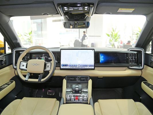 2024 BYD 高級エネルギー車 505kW 最大パワーと四輪駆動のPHEV車