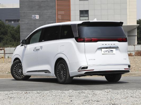 DENZA D9 4x4 MPV 7人座 103.36kWh バッテリー容量 2モーター 中型・大型