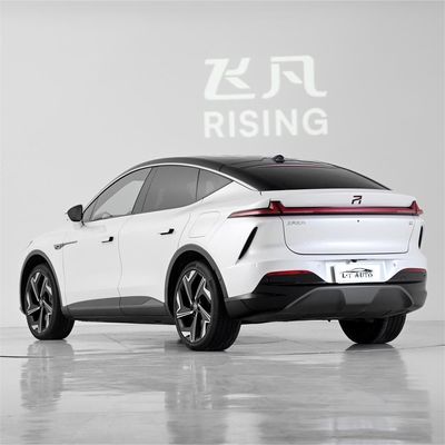 燃料型電気SUV RISING R7 性能と走行距離の完璧な組み合わせ