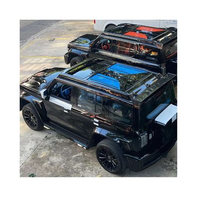 卓越したパワーとパフォーマンスを TANK 300 で体験してください