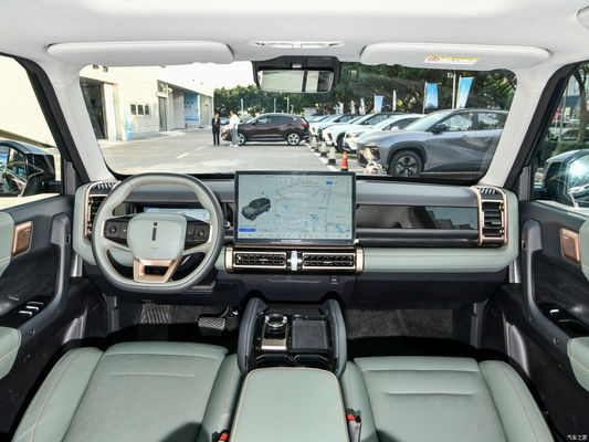 チェリーICAR 03 2WD 4WD コンパクトSUV 純電気自動車 2715mmホイールベースのエネルギー車両