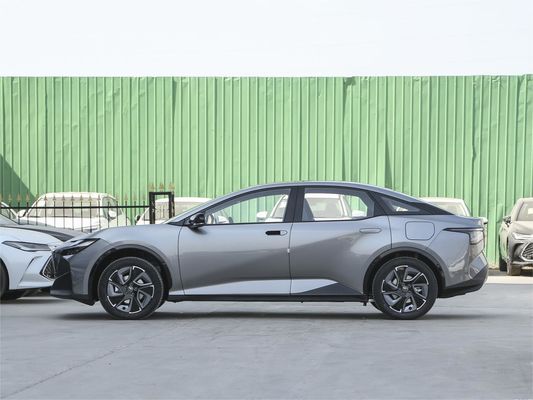 2024 トヨタ BZ3 セダン オート リチウム 鉄リン酸電池と様々な色オプション