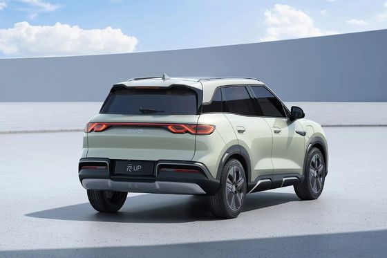 BYD Yuan UP 純電気自動車 コンパクトで手頃な価格の小型SUV 左方向車