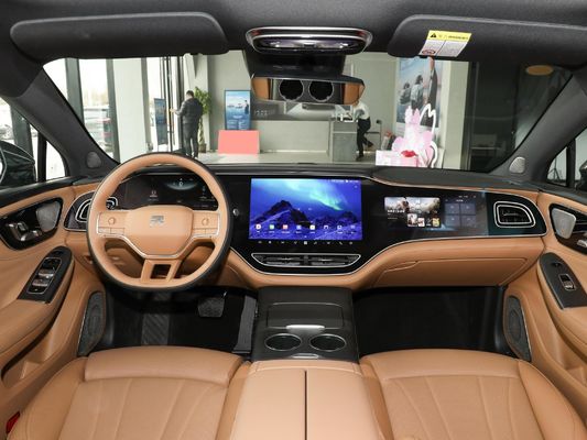 2024 フェイファンの電動車 メイド イン ライジング F7 高級セダン 250Kw / 340HPのエンジンパワー
