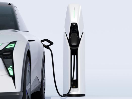 電気272HP ジーリージユ 01 中型大型スポーツクーペSUV 電動車性能