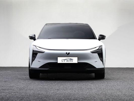 純電動 272 HP ジーリー ジーユ 01 2WD オートマティックハイブリッド SUV 最大トルク 343 Nm