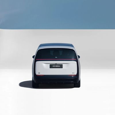 5.5s 加速時間 100km リキヤング メガ L7 L8 L9のトップ中型 MPV 大家族のための