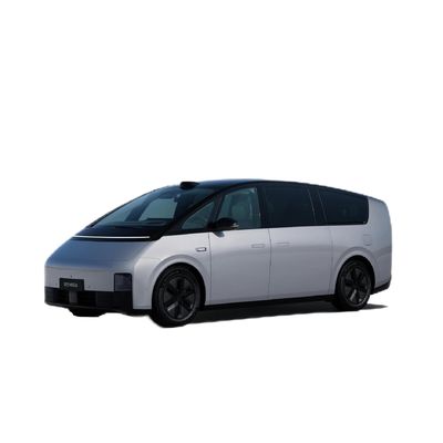 リシアン メガ 7 席 MPV 4WD 純電動車 400kW 最大出力 5350x1965x1850
