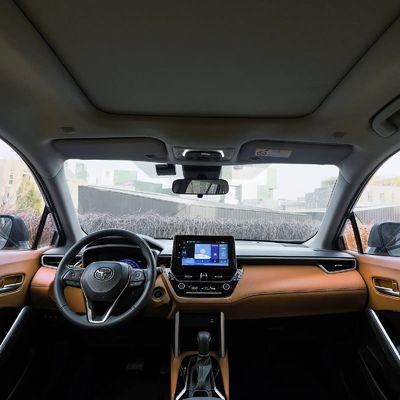 2023トヨタ・コロラ・クロス 2.0L CVTハイブリッドガソリンカー 走行距離 75001-100000マイル
