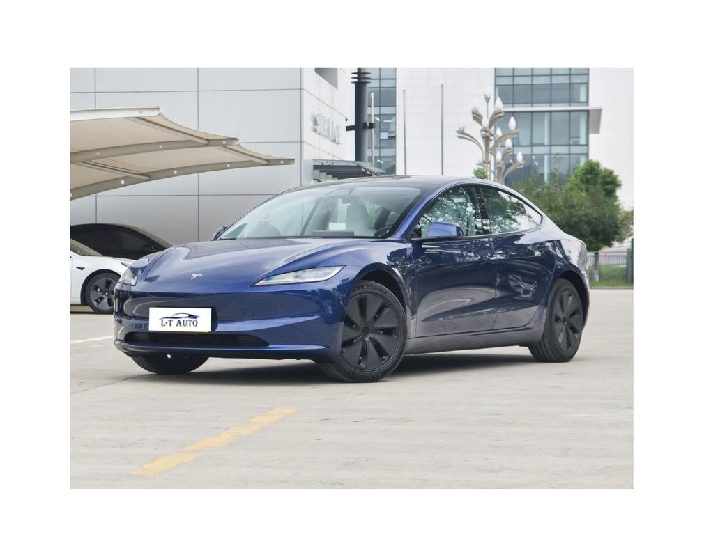 テスラのモデル2024 全輪駆動長距離電動スポーツカー MAX 713km
