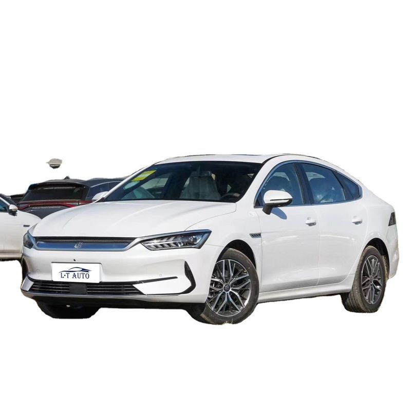 2024 BYD QIN Plus EV ロングエンデランス 電動車 2718mm 輪基 5人乗りのファミリーカー