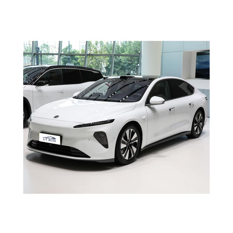 純電動2024 豪華車 左駆 車 スタイルとエネルギーの完璧な組み合わせ