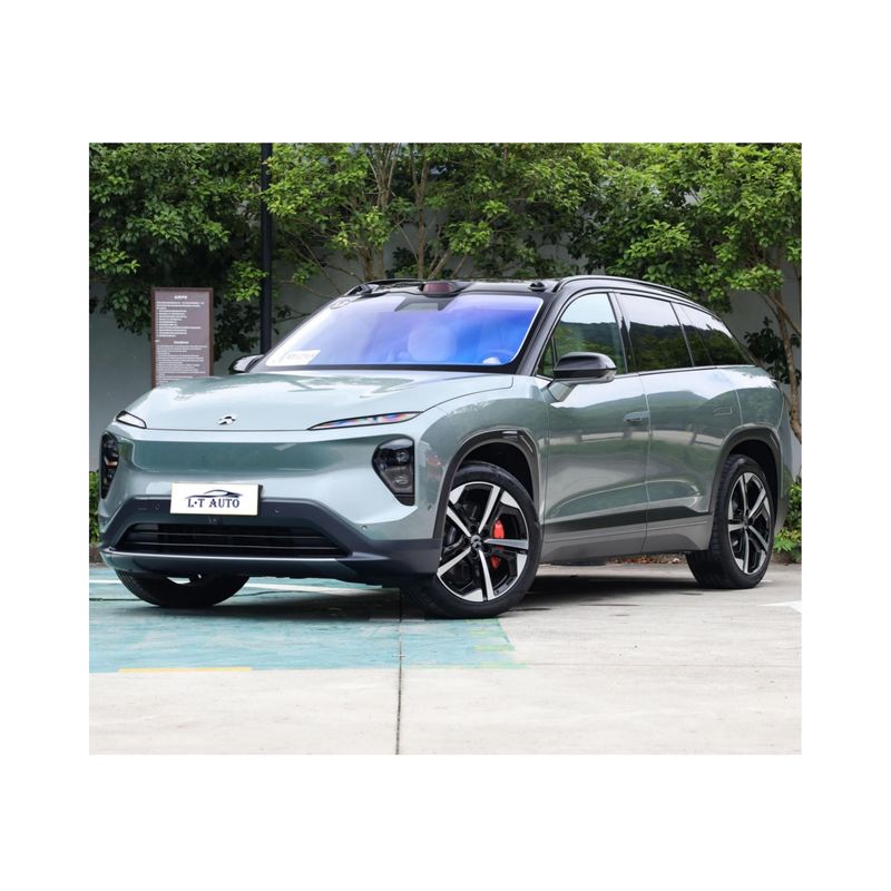 多彩のNIO ES7 純電動 4WD SUVで贅沢とパフォーマンスを体験