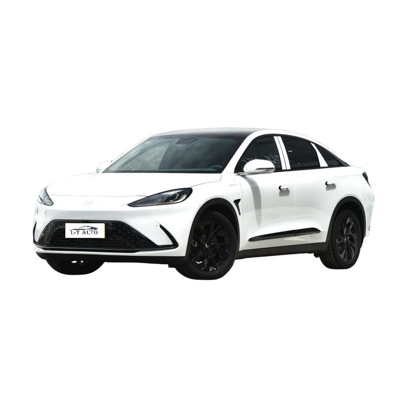 アークフォックス アルファTS 電動SUV 最大功率160kW 充電時間0.42時間