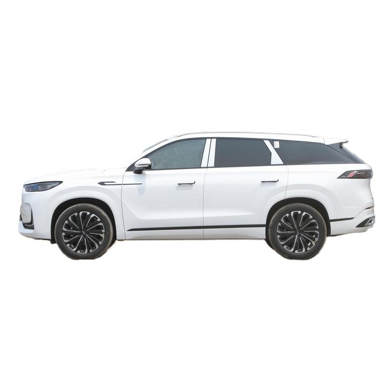 2024 チェリーティゴ 9 2.0T 8AT AWD 7 席 ガソリンSUV 50-80L 燃料タンク容量とABS